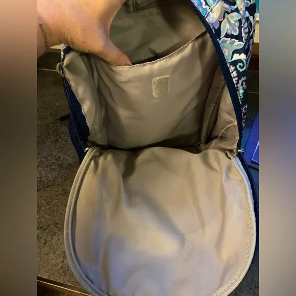 Pottery Barn Teen Backpack. Lots of pockets. Tons of room - Picture 3 of 9